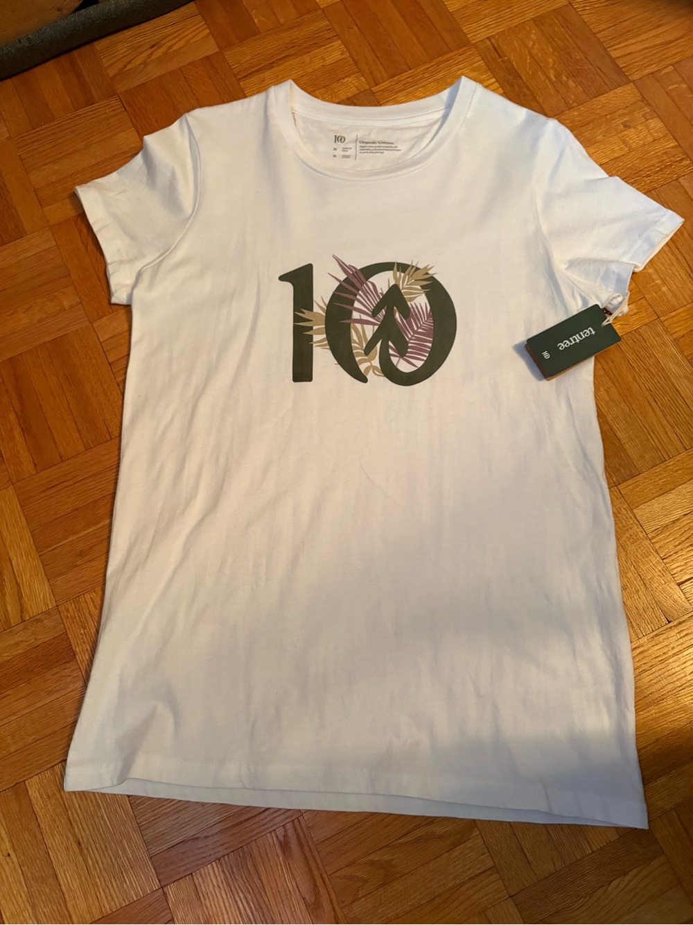 Tentree women’s Organic Cotton Tropical Ten
